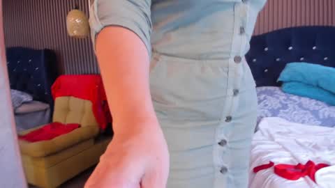 Snapshot of malorysweet chatting on January 2025 01:30:01 PM MalorySweet online show from January 2025 01:30:01 PM