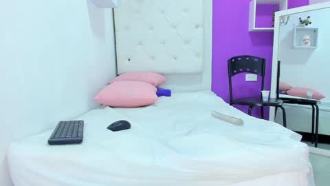 Malu online show from January 2025 12:11:02 PM