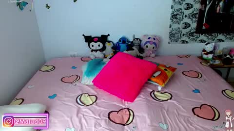   online show from October 2025 01:15:02 PM