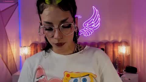   online show from September 2025 09:05:02 PM