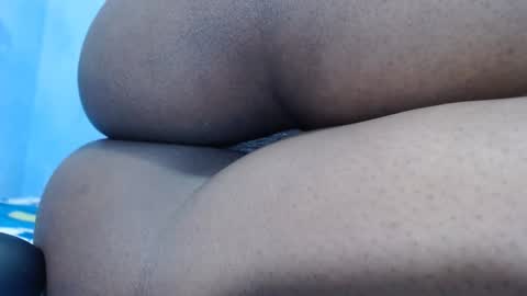 Snapshot of mamy02 chatting on February 2025 11:22:02 AM cristal online show from February 2025 11:22:02 AM