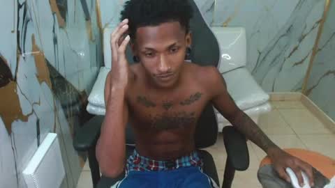 man_sant11 online show from April 2026 04:11:01 PM