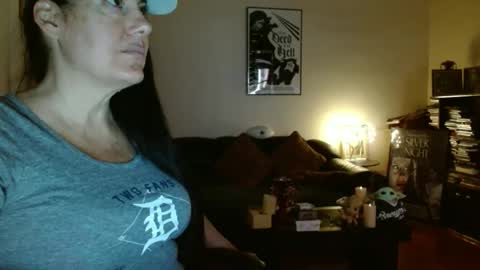 mandaloriangirlsfight online show from October 2025 06:18:02 PM