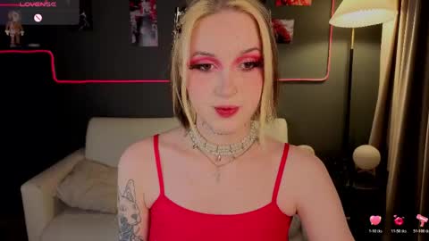 Snapshot of mandy_torres chatting on May 2026 09:31:02 PM Luna online show from May 2026 09:31:02 PM