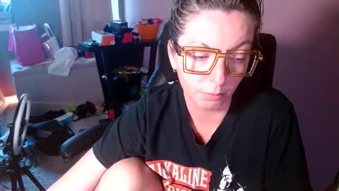 Snapshot of mandybabyxxx chatting on May 2026 02:20:02 AM MandyBabyXXX online show from May 2026 02:20:02 AM