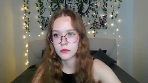 Mandy online show from September 2025 03:03:01 PM