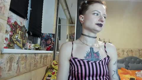 Snapshot of mandyshine chatting on April 2026 07:07:02 PM Mandy online show from April 2026 07:07:02 PM