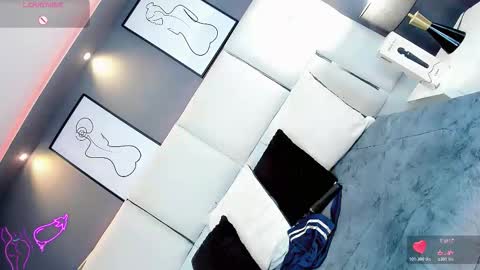Snapshot of manellyksparklee chatting on June 2026 01:53:02 PM manellyksparklee online show from June 2026 01:53:02 PM
