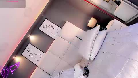 Snapshot of manellyksparklee chatting on July 2026 01:30:01 PM manellyksparklee online show from July 2026 01:30:01 PM