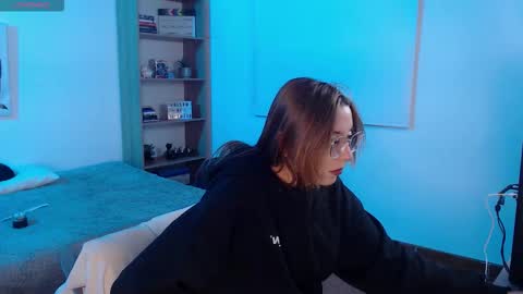 Danny online show from September 2025 03:06:02 AM