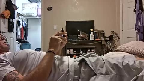 Snapshot of maniak_paraphiliacz chatting on June 2026 01:11:02 AM Jan and Man online show from June 2026 01:11:02 AM