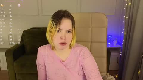 Snapshot of manic_pixie_ chatting on February 2025 01:53:02 PM manic_pixie_ online show from February 2025 01:53:02 PM