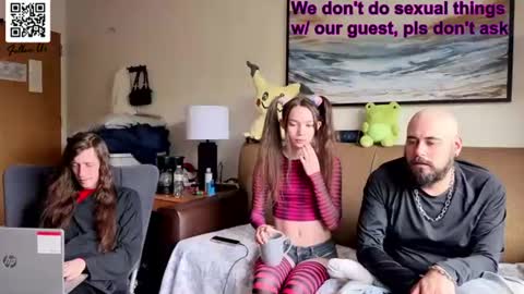 manicpixiedreamfrog online show from June 2026 03:31:02 PM