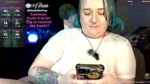 ManicPixiePop online show from April 2026 03:12:01 AM