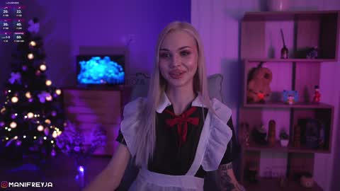 Snapshot of manifreyja chatting on January 2025 01:09:02 AM Amelie online show from January 2025 01:09:02 AM