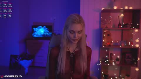 Snapshot of manifreyja chatting on February 2025 11:06:01 PM Amelie online show from February 2025 11:06:01 PM