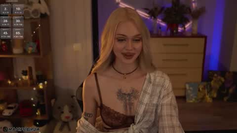 Amelie online show from February 2026 07:44:02 PM