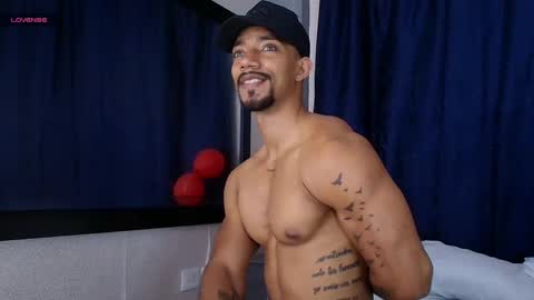 Manolo Hot 1 online show from February 2025 02:24:01 PM