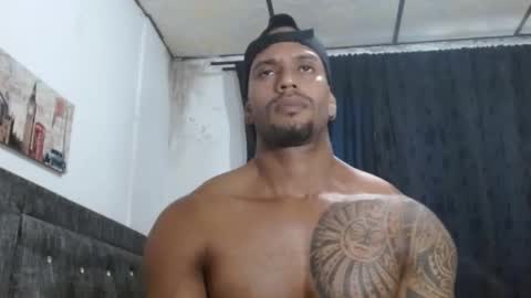 Manolo online show from March 2025 08:55:01 PM