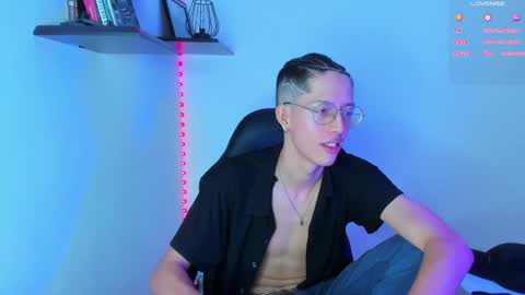 Snapshot of manu_vera8 chatting on January 2025 11:35:02 PM Manuel online show from January 2025 11:35:02 PM