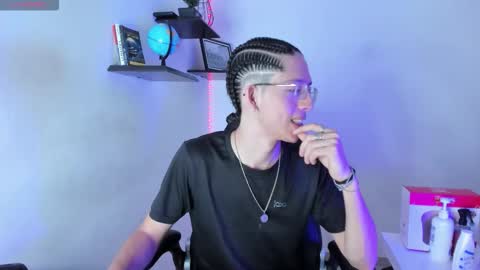 Snapshot of manu_vera8 chatting on November 2025 11:26:02 PM Manuel online show from November 2025 11:26:02 PM