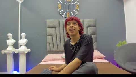 Snapshot of manuel_rivero chatting on March 2026 03:20:01 AM Manuel Rivero online show from March 2026 03:20:01 AM