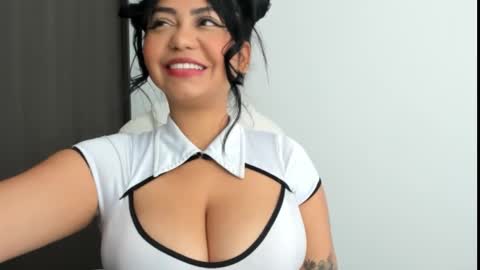 MANUELA online show from February 2025 07:17:02 PM