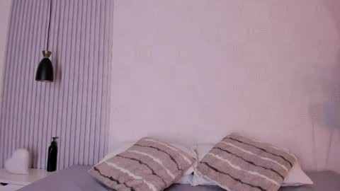 manuela_montes_ online show from April 2026 11:43:01 AM