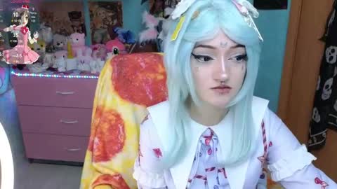 Manuela online show from March 2026 08:48:02 PM