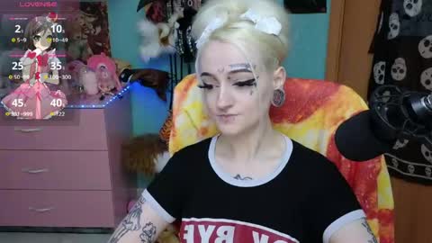 Snapshot of manuela_unicorn chatting on May 2026 09:21:02 PM Manuela online show from May 2026 09:21:02 PM