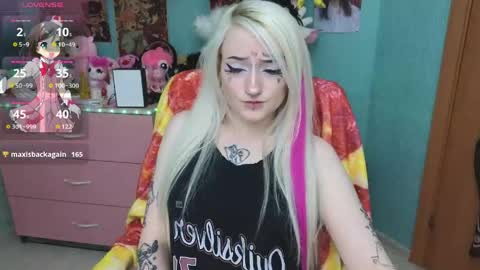 Snapshot of manuela_unicorn chatting on June 2026 03:38:02 PM Manuela online show from June 2026 03:38:02 PM