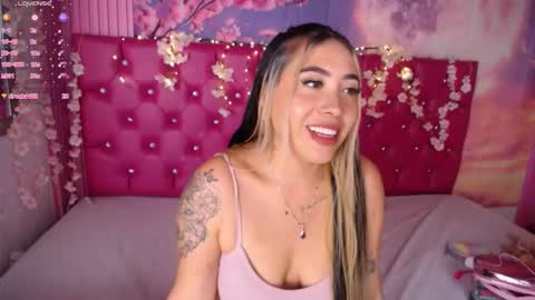 Manuela  online show from October 2025 05:50:02 AM