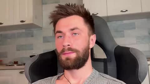 Manussa and Edward online show from March 2026 12:58:02 AM