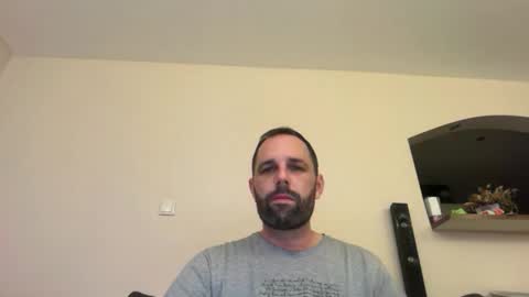 manynaaamess online show from November 2025 04:44:01 PM