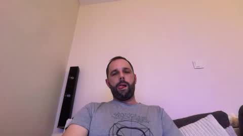 manynaaamess online show from November 2025 07:02:02 PM