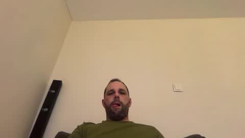 manynaaamess online show from February 2026 07:10:01 PM