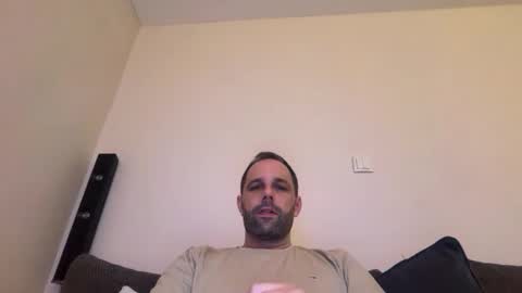 manynaaamess online show from February 2026 09:27:01 PM