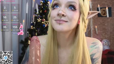 Snapshot of mao_me_meow chatting on December 2024 11:19:02 AM Sasha online show from December 2024 11:19:02 AM