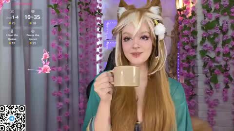 Snapshot of mao_me_meow chatting on February 2025 08:01:01 AM Sasha online show from February 2025 08:01:01 AM