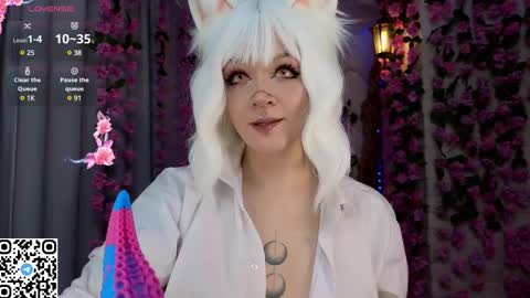 Snapshot of mao_me_meow chatting on March 2025 08:08:01 AM Sasha online show from March 2025 08:08:01 AM