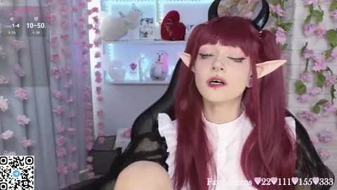 Snapshot of mao_me_meow chatting on October 2025 08:34:02 AM Sasha online show from October 2025 08:34:02 AM