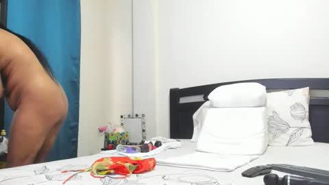 Mara online show from October 2025 02:20:01 PM