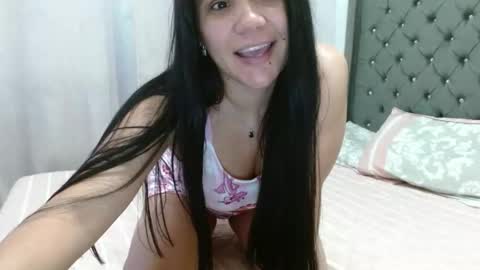 mara4sweet online show from November 2025 07:00:02 AM