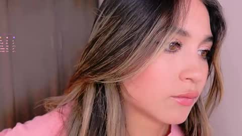 Mara Independent Model online show from February 2025 03:30:02 PM