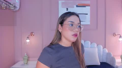 Mara  online show from February 2025 06:40:01 PM