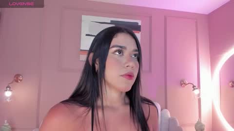 Mara  online show from October 2025 06:49:01 PM