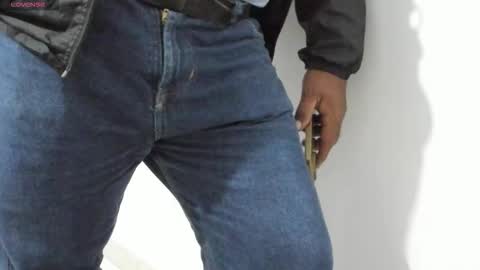 mara_clob online show from November 2025 09:14:01 PM