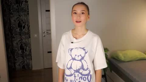 Eva online show from October 2025 04:45:01 AM