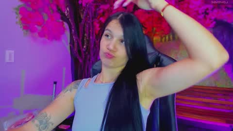 Snapshot of marahanson_ chatting on January 2026 02:00:01 PM Mara Hanson online show from January 2026 02:00:01 PM