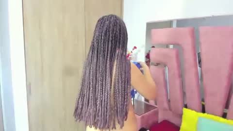 Marakarly online show from November 2025 12:51:02 PM